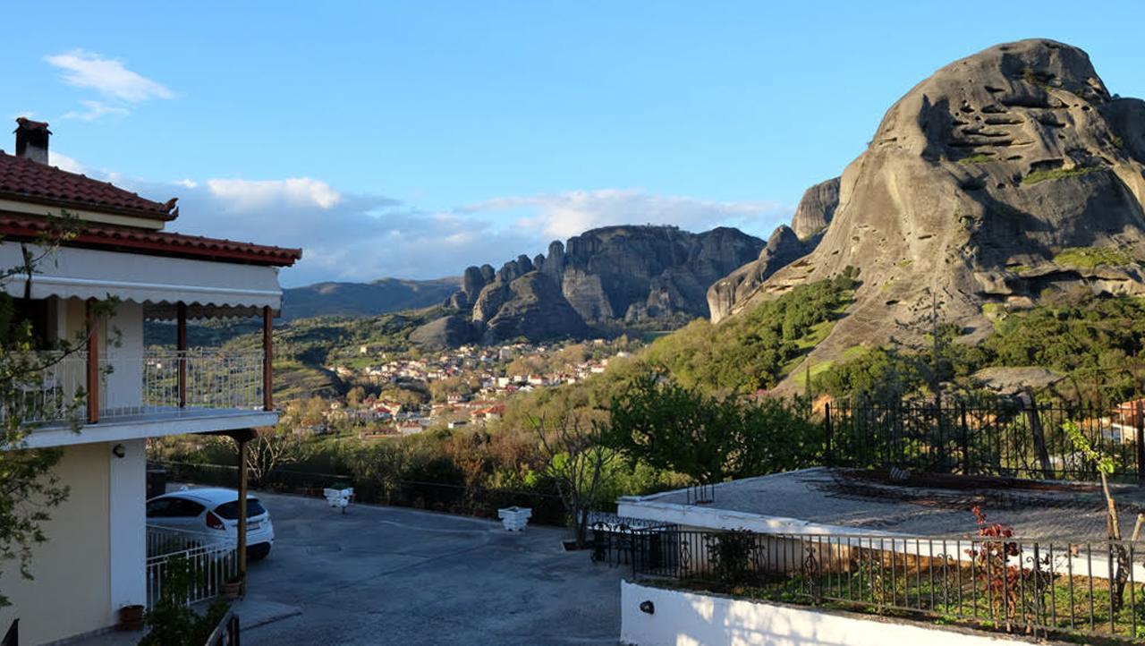 Majestic View Home Just Under Meteora Unesco Site กาลัมปากา ภายนอก รูปภาพ